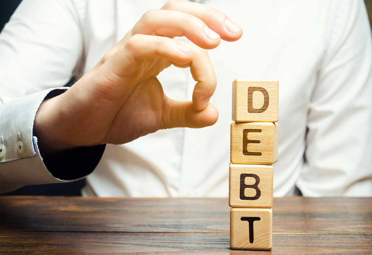 How Much Debt is Needed to File Bankruptcy in Arizona?
